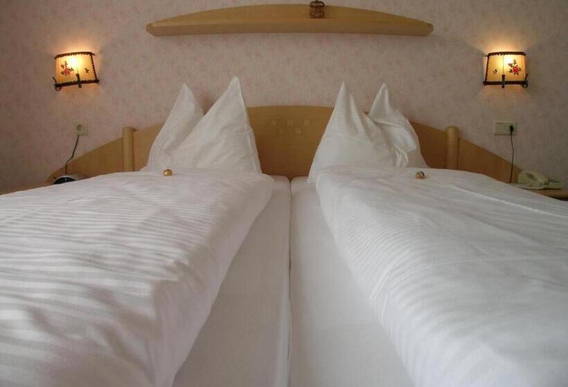 Comfort room with balcony, Tischlbergerhof