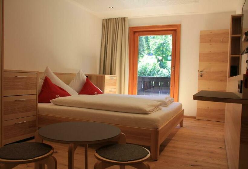 Номер Стандарт, Familienhotel Mateera Gargellen / Montafon