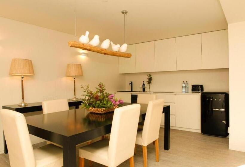 Вилла 2 Спальни, Casa Palmela   Small Luxury Hotels Of The World, Hotel & Villas