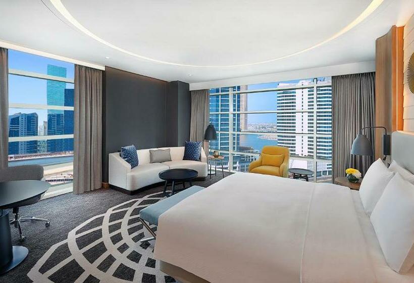 Номер Deluxe с Видом, Doubletree By Hilton Dubai  Business Bay