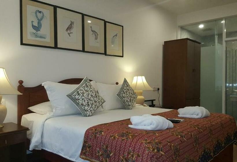 Chambre Supérieure, Heeren Straits