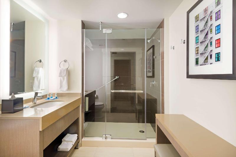 스위트 킹사이즈 침대, Hyatt House Denver/downtown