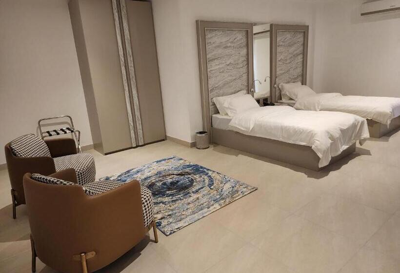 اتاق سوپریور, Imperial Suites