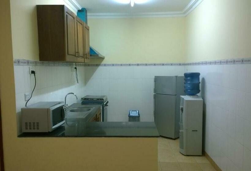 2 Bedroom Apartment, Palm Malinamoc