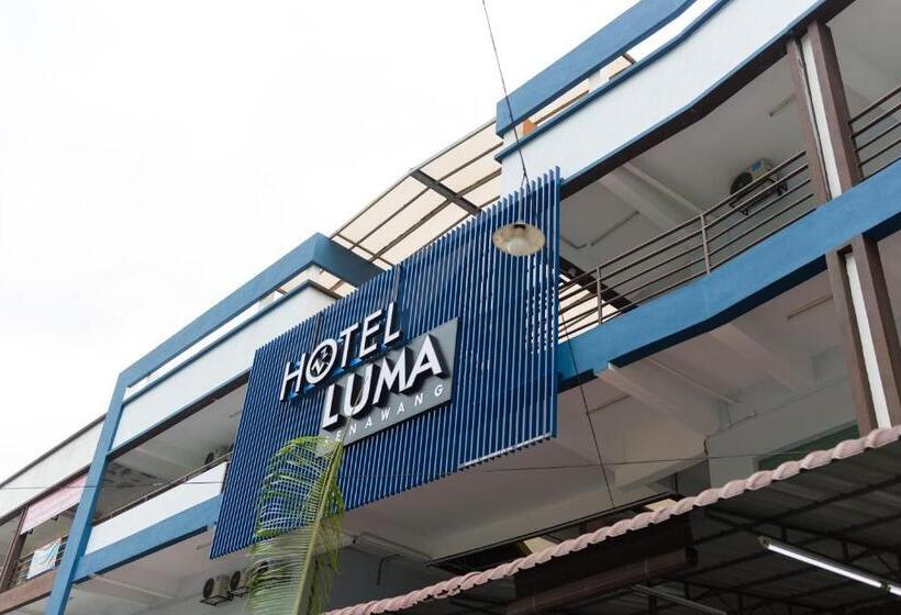 Номер Стандарт Трехместный, Luma Senawang