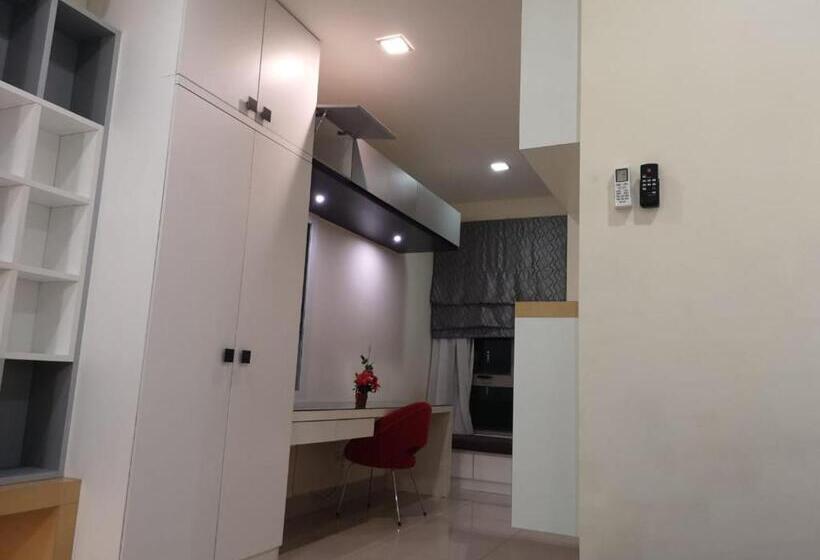 آپارتمان 1 خوابه با بالکن, Shaftsbury Residence Cyberjaya With Free Parking & Netflix