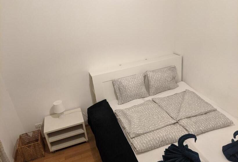 스탠다드 룸, Avenue Hostel