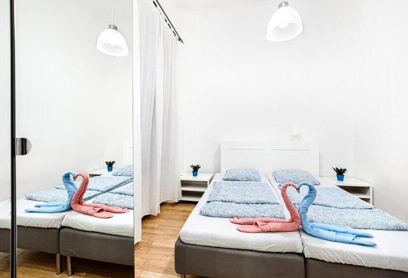 수피리어 룸, Avenue Hostel