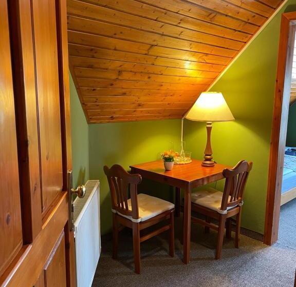 Семейный Номер, Villa Astoria