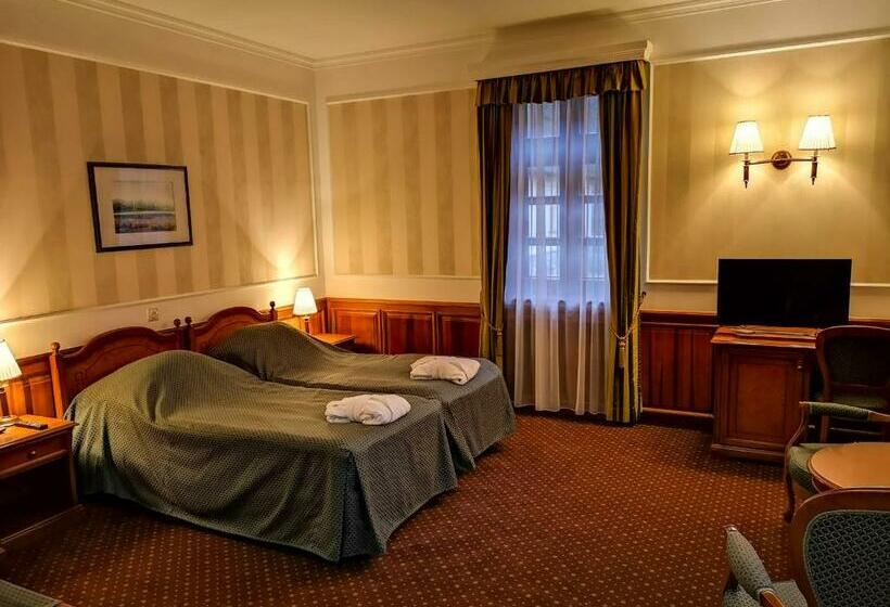 غرفة قياسية, Kastélyhotel Sasvár Resort