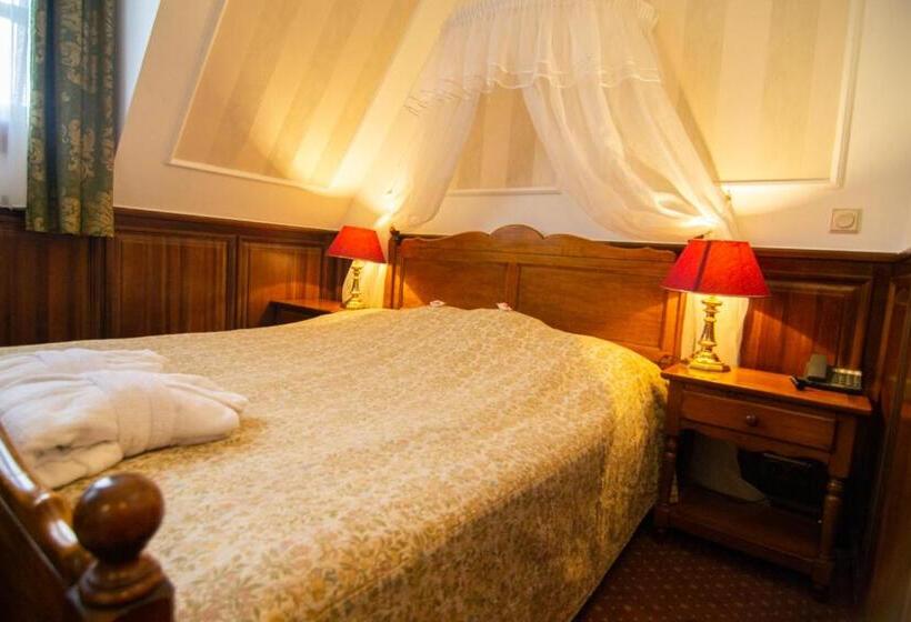 Номер Economy, Kastélyhotel Sasvár Resort