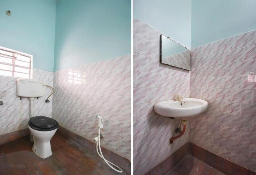Quarto Triplo Clássico, O Maa Laxmi Lodge