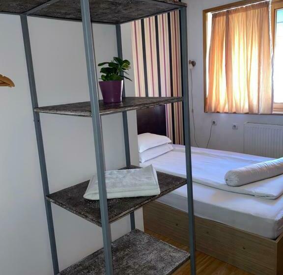 اتاق استاندارد, Family Hotel Amor