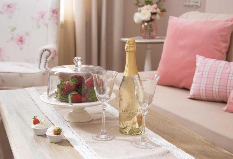스위트, Family Hotel The Castle