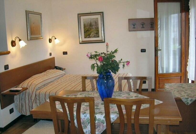 Habitación Superior Vista Montaña, Albergo Castello Da Bonino