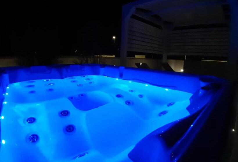 غرفة ديلوكس مزودة بتراس, Le Murge Del Salento Hotel B&b Depandance