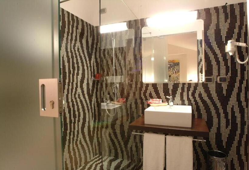 Quarto Superior, Motel K