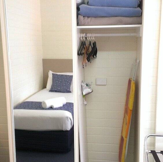 패밀리 룸, Oval Motel   Murray Bridge