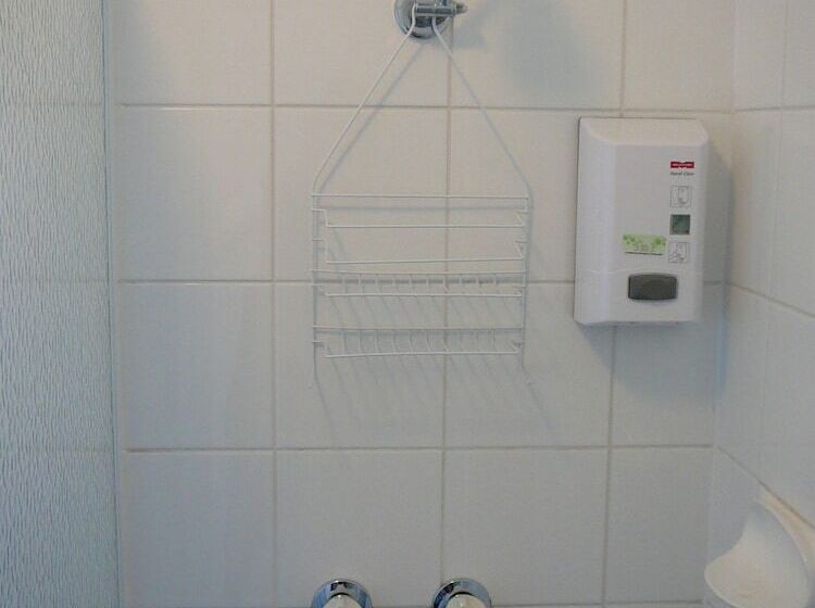 חדר משפחתי, Oval Motel   Murray Bridge