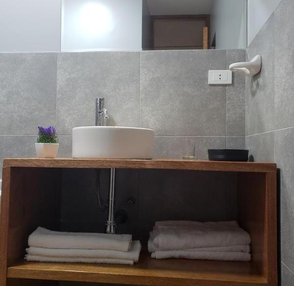 سوییت, Hostal ñan Tika