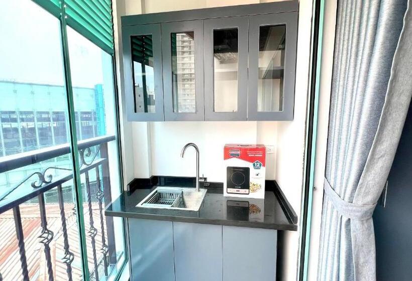 استودیوی لوکس, Era Apartment Cát Linh