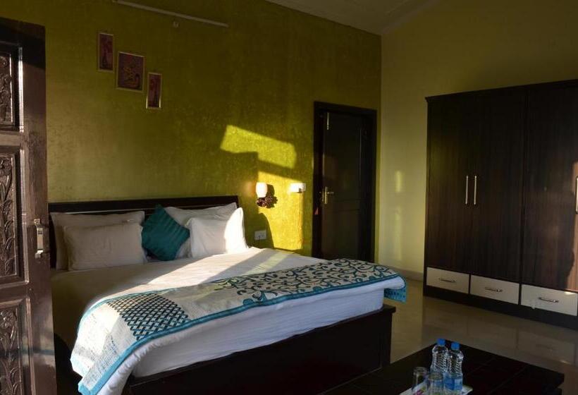 家庭间, Nabh Resorts