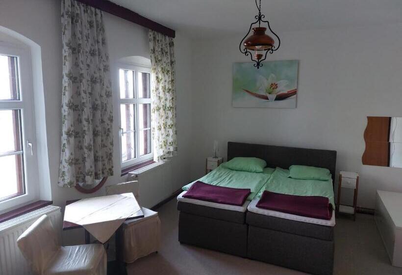 Номер Стандарт, Gasthof Oberschmiede