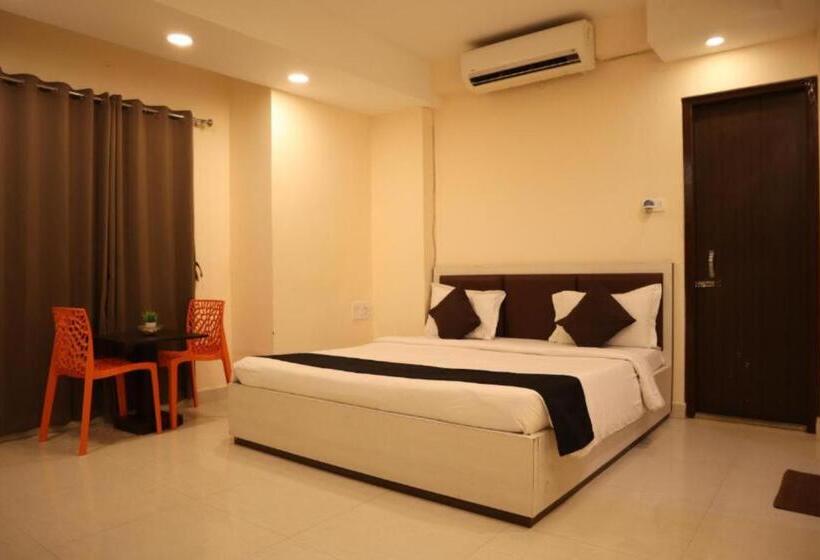 اتاق سوپریور چهار تخته, Grand Resort Puri Swimming Pool And Garden, Near Sea Beach And Temple Fully Air Conditioned Hotel Wi
