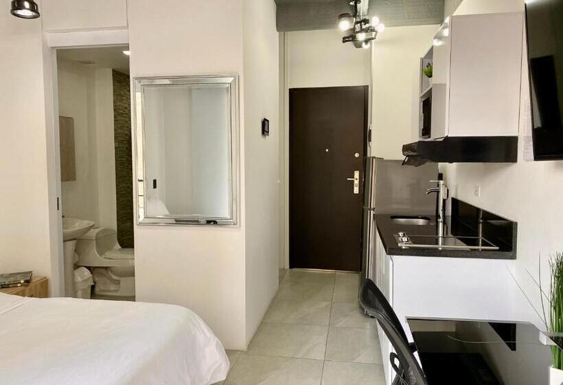 استودیوی استاندارد, Edificio Luxury Life