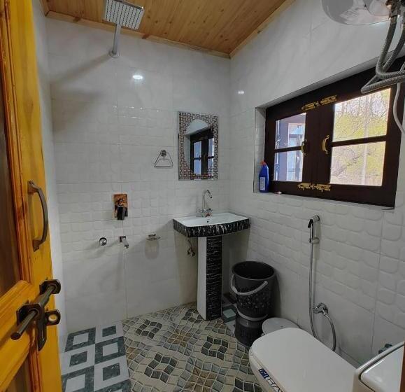 Номер Стандарт Вид на Горы, Seven Star Resort Pahalgam Operated By Zaara Resorts