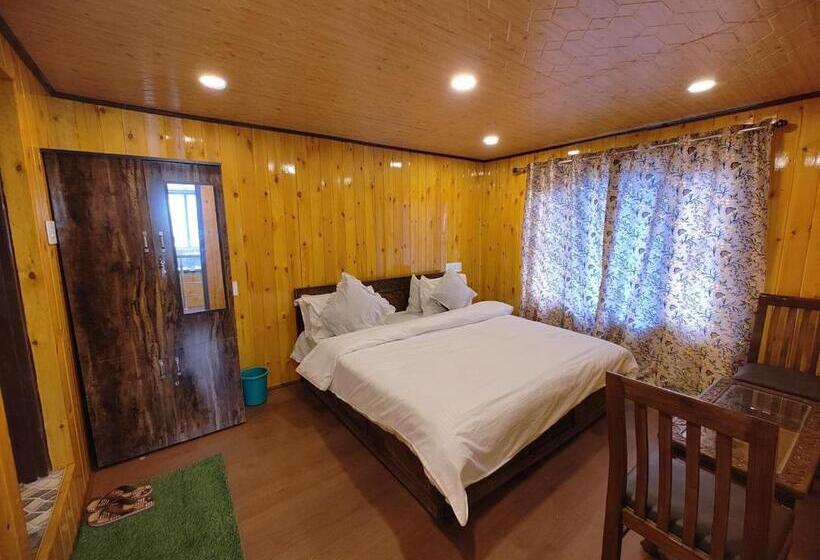 Номер Стандарт Вид на Горы, Seven Star Resort Pahalgam Operated By Zaara Resorts