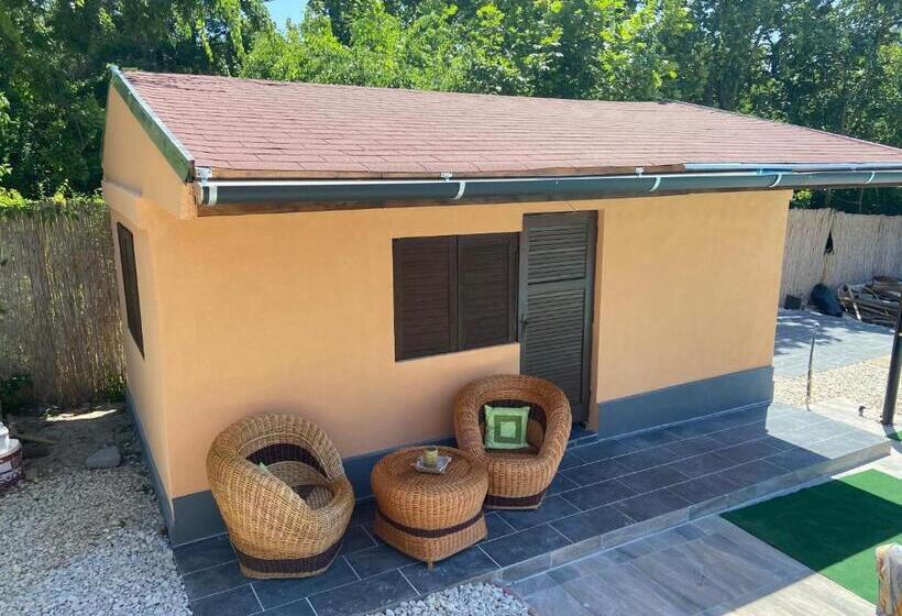 חדר סטנדרט עם מיטת קינג, Babér Apartmanház Balatonakarattya