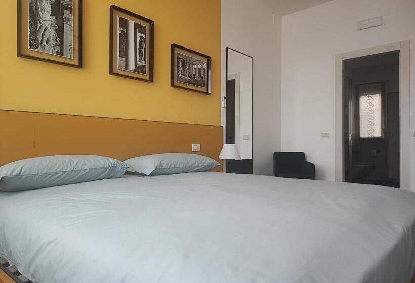 اتاق استاندارد, Foresteria Juvarra