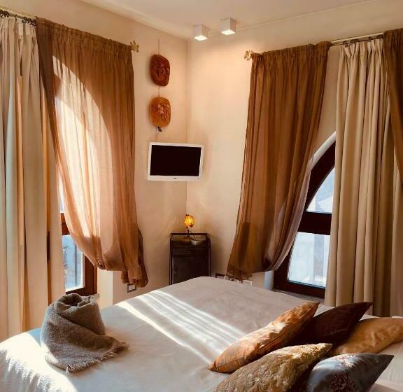 اتاق استاندارد, Spazio[bianco]