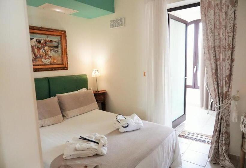 Номер Стандарт Трехместный, Bed & Breakfast Al Borgo
