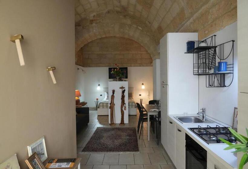 Четырехместный Номер Классик, Bed & Breakfast Al Borgo