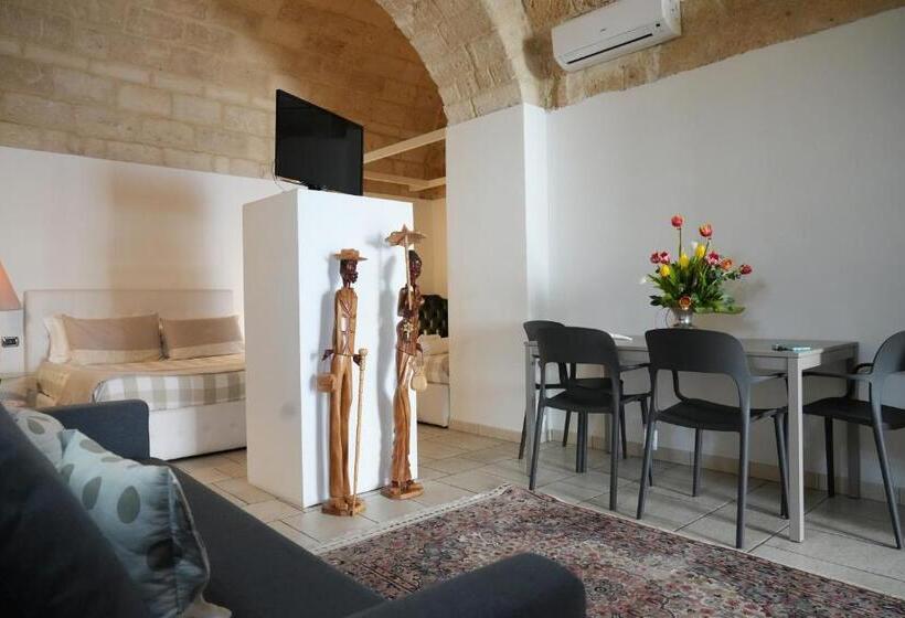 Четырехместный Номер Классик, Bed & Breakfast Al Borgo