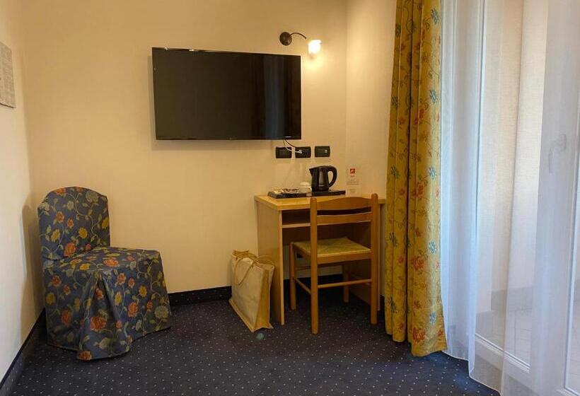 Quarto Estandar Individual, Chalet Sas Morin