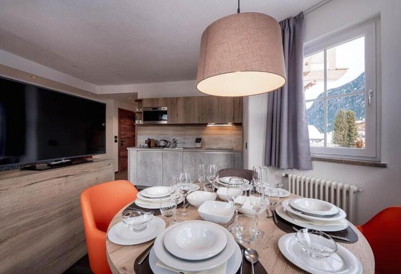 Апартаменты 1 Спальня, Chalet Sas Morin