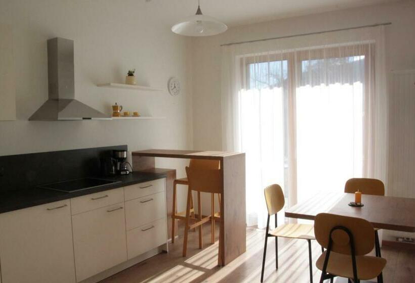 Апартаменты 1 Спальня, Residence Die Färbe