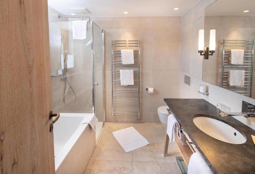 חדר סטנדרט, Hochschober