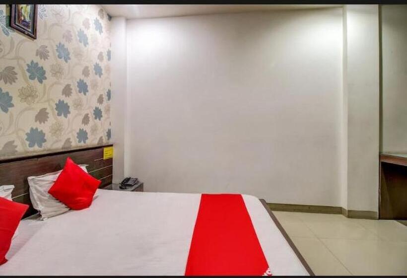 اتاق لوکس, Neelkanth , Bhopal