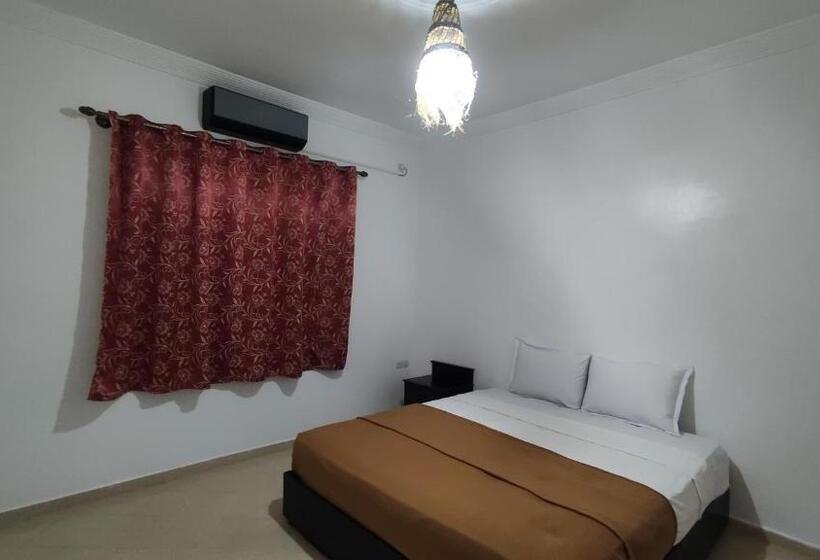Номер Стандарт Совместная Ванная, Warzazat Hostel