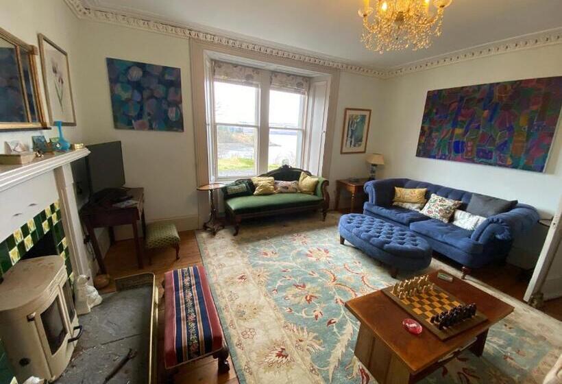 Номер Стандарт Вид на Море, Glenaros Lodge