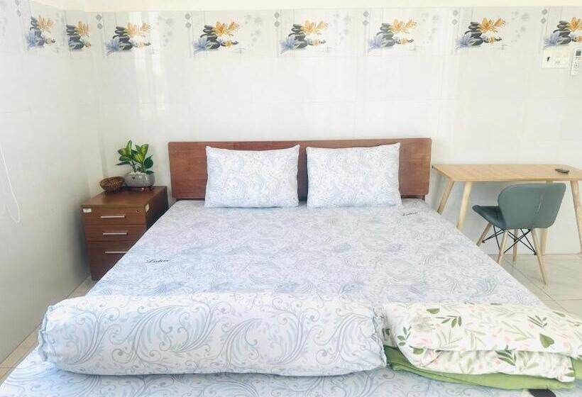 اتاق استاندارد سه تخته با بالکن, Kimmy Home