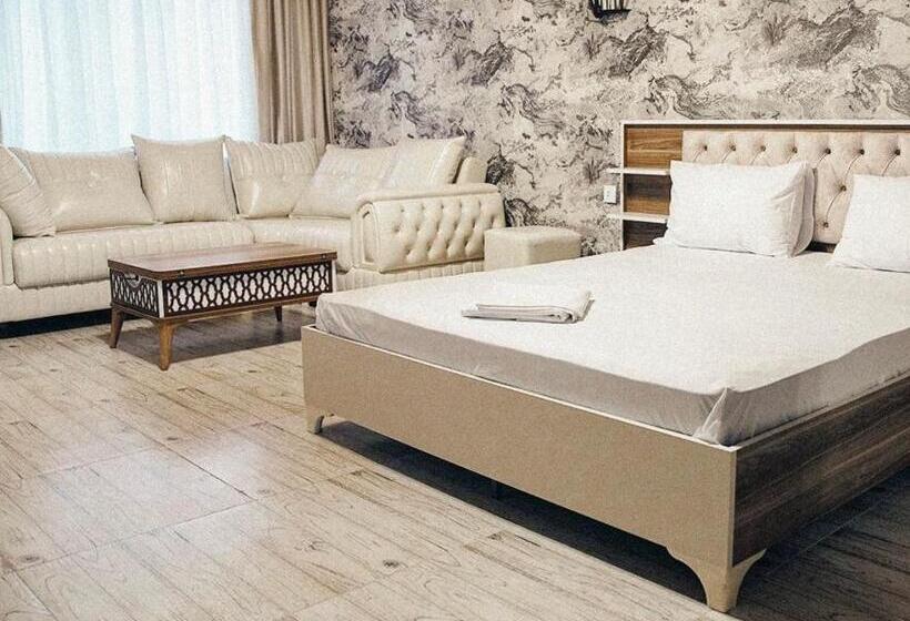 Номер Стандарт, Al Breeze