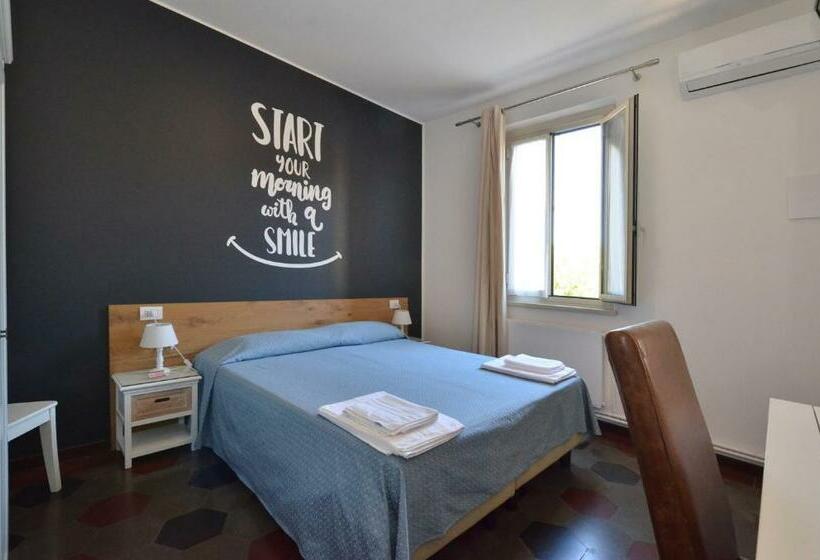 스탠다드 룸, Albergo Della Torre