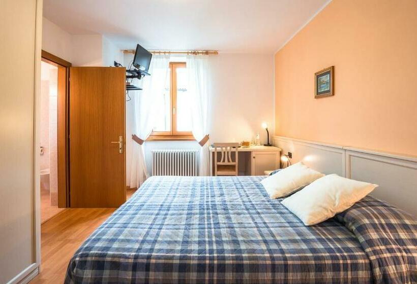 Номер Стандарт Трехместный, Albergo Maggiorina