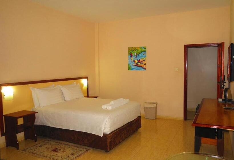 اتاق استاندارد, Castelo Branco