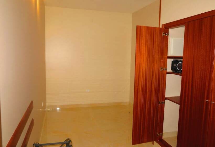 اتاق استاندارد, Castelo Branco
